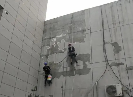 博尔塔拉楼顶漏水维修公司分享下博尔塔拉外墙防水的注意事项