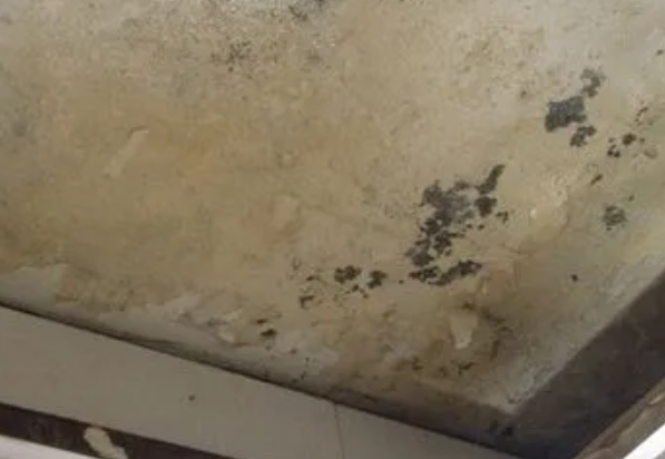 博尔塔拉阳台漏水维修公司分享下博尔塔拉卫生间渗水维修需要注意哪些问题。